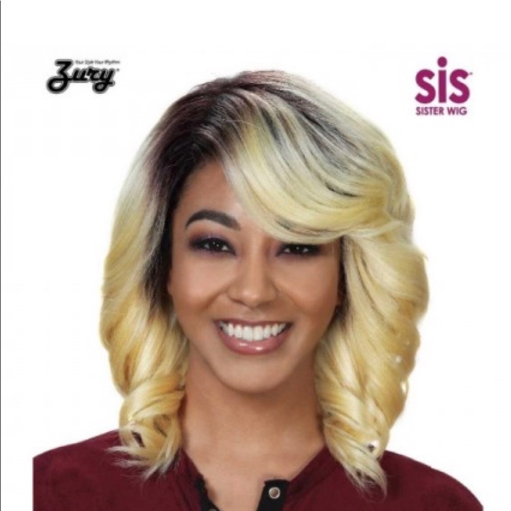 Sister wig